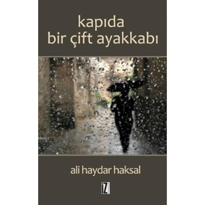 Kapıda Bir Çift Ayakkabı